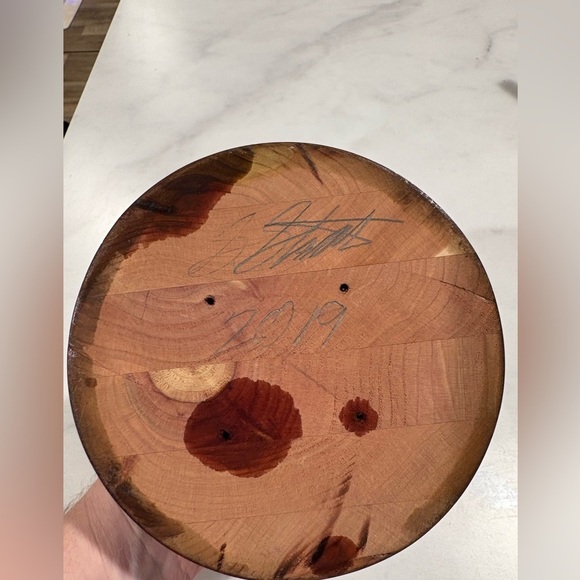 Handcrafted jewelry holder. Holds rings, bracelets, earrings that dangle. - Picture 3 of 6